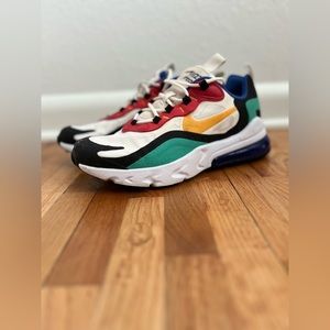 Nike airmax 270 react size 8